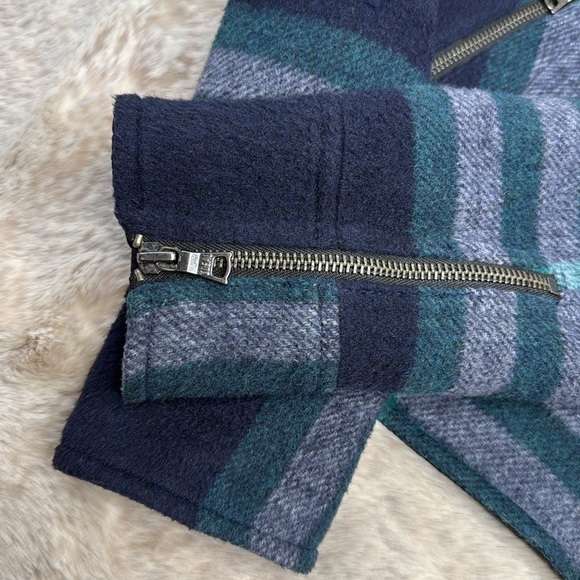 GAP | Blue & Green Plaid Short Cropped Wool Blend Moto Jacket, Size S - Picture 6 of 15